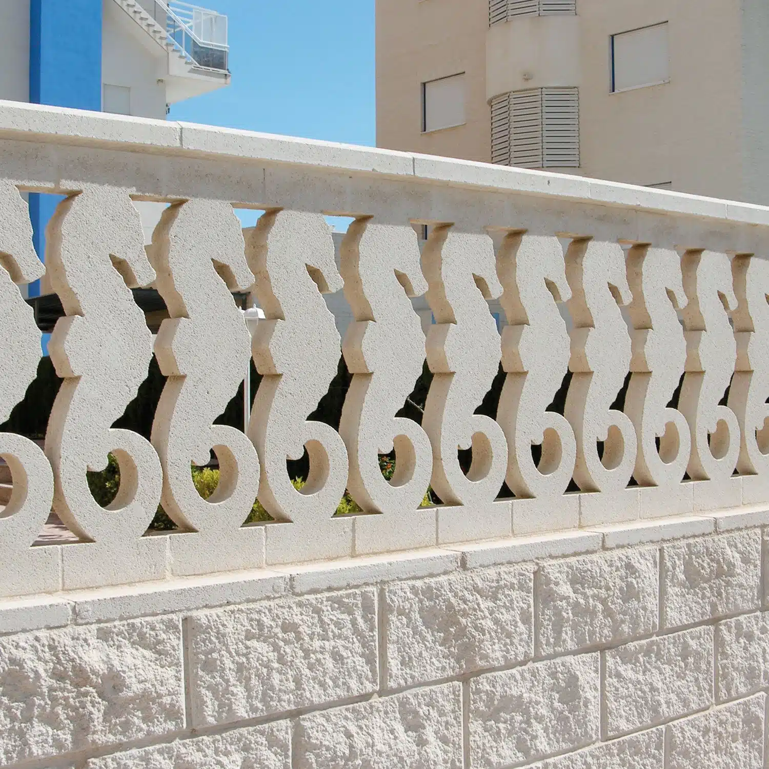 Balaustrada de piedra prensada Caballito de Mar ejemplo | comprar balaustres