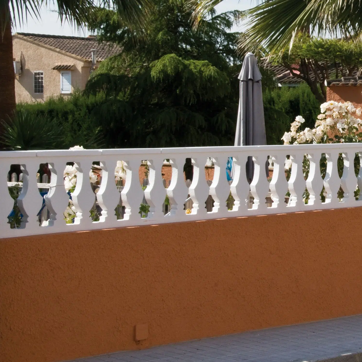 Balaustrada de piedra prensada Marbella ejemplo 2 | comprar balaustres